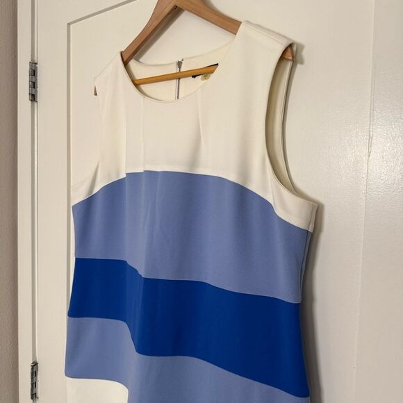 Tommy Hilfiger Sheath Dress Sz 18 Blue Striped Back Zip Stretch Nautical Career - Picture 2 of 10